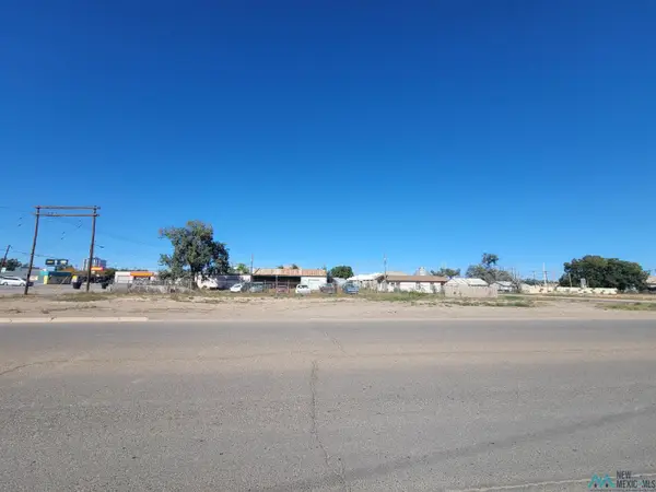 222 S Virginia Avenue, Roswell, NM 88203