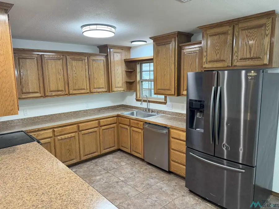 1128 Aquarius Drive, Portales, NM 88130 - Image #3