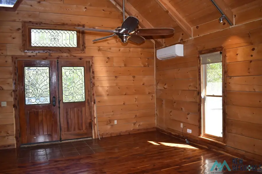 6 North Kingston Street, Kingston, NM 88042 - Image #3