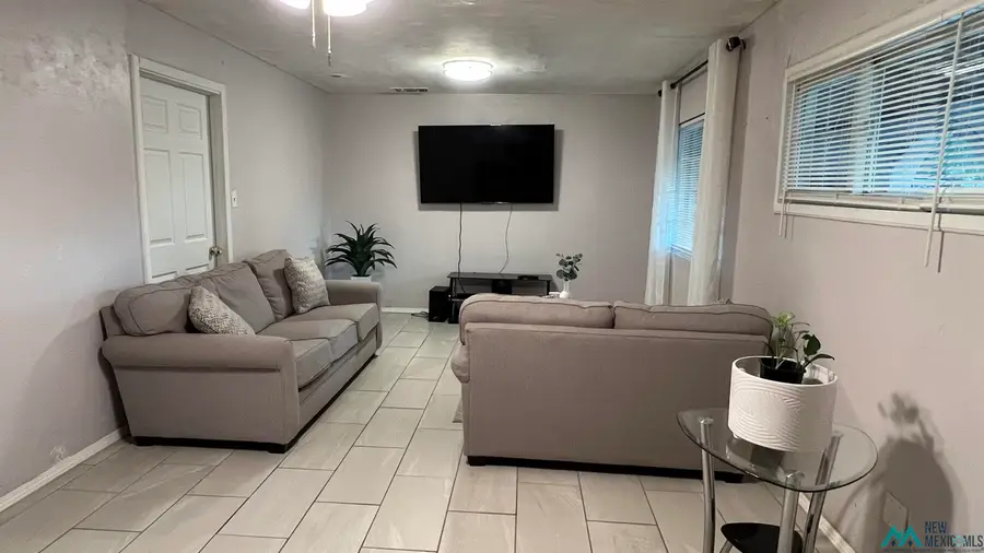 909 N Orchard Avenue, Roswell, NM 88201 - Image #3
