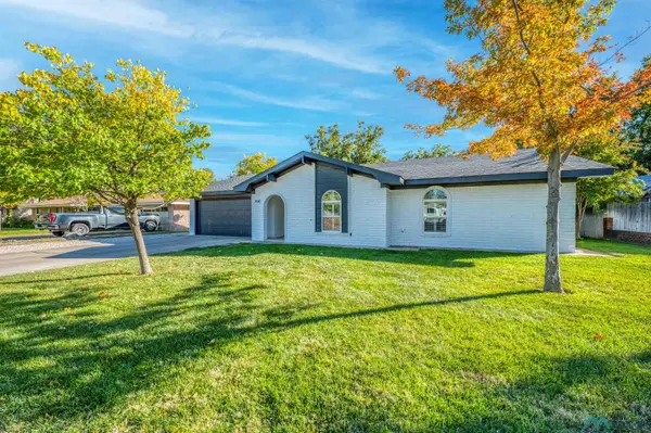 704 La Jolla Lane, Roswell, NM 88201