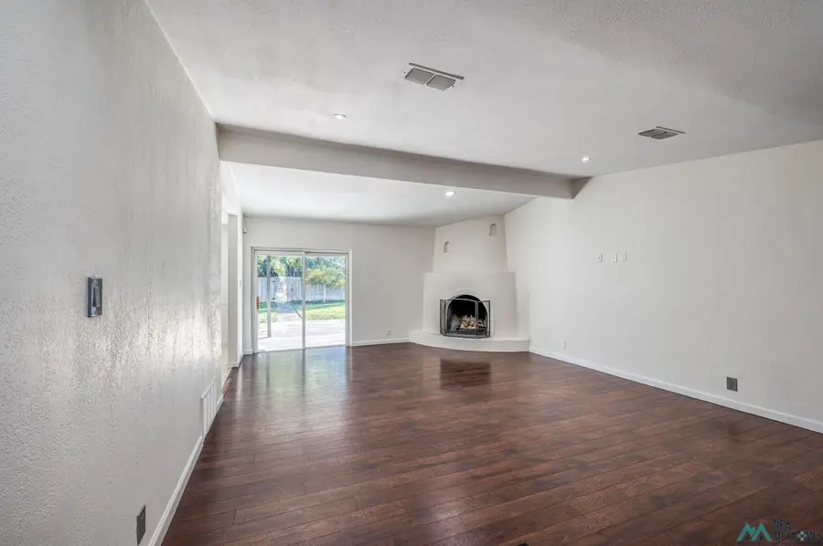 704 La Jolla Lane, Roswell, NM 88201 - Image #3