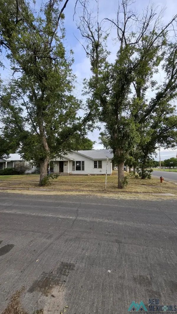 414 Mariposa Street, Carlsbad, NM 88220