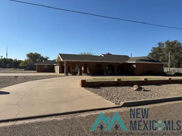 1021 Sunset Drive, Clovis, NM 88101