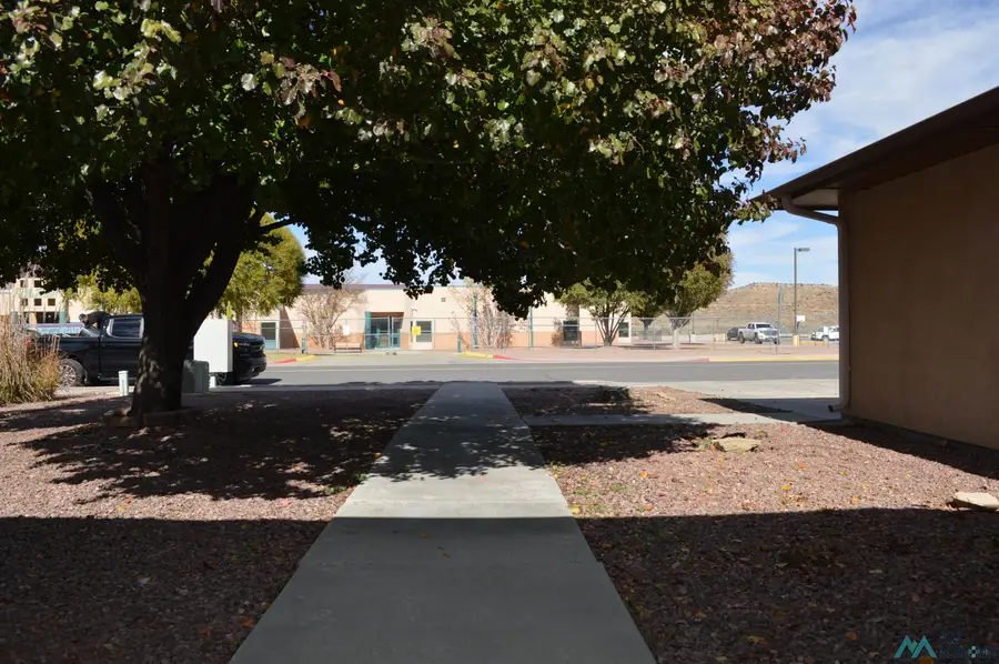 3305 Manuelito Avenue, Gallup, NM 87301 - Image #3