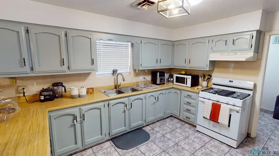1007 S Mallery Street, Deming, NM 88030 - Image #3