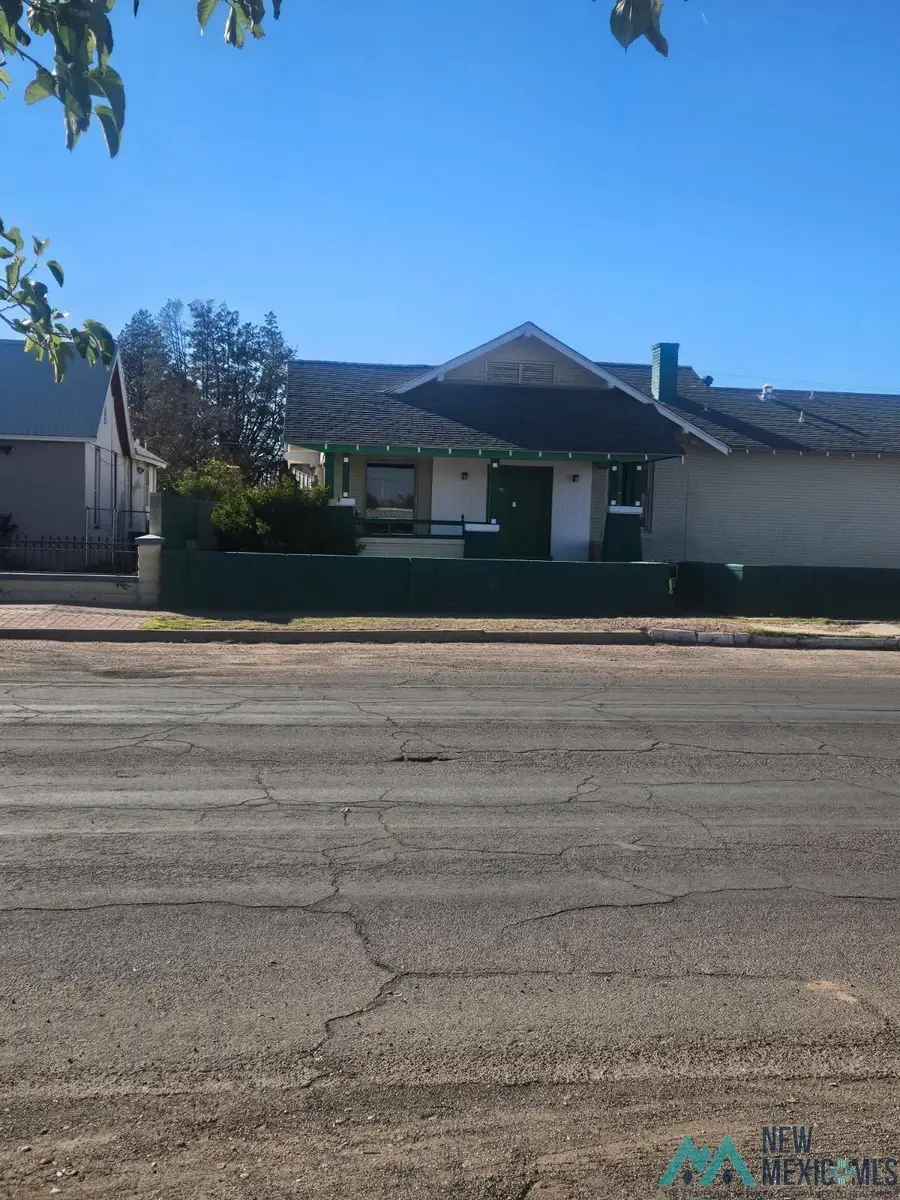 212 S Iron St, Deming, NM 88030 - Image #2