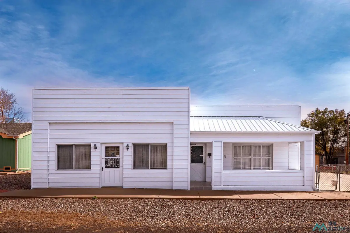243 Garcia Street, Raton, NM 87740 - Image #1