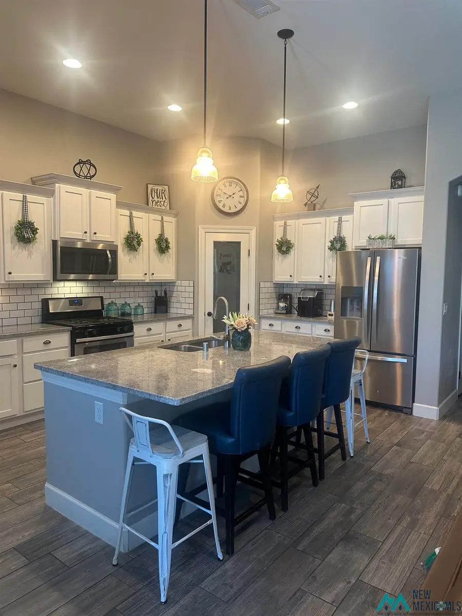 1611 Palo Verde Loop, Carlsbad, NM 88220 - Image #2