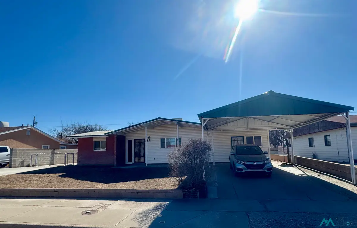 821 Jefferson Avenue, Grants, NM 87020 - Image #1