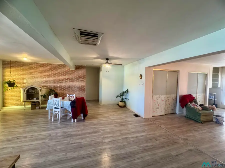 821 Jefferson Avenue, Grants, NM 87020 - Image #2