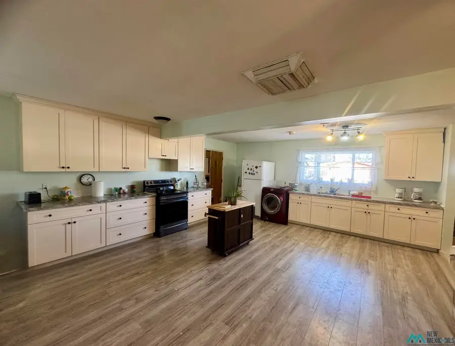 821 Jefferson Avenue, Grants, NM 87020 - Image #3