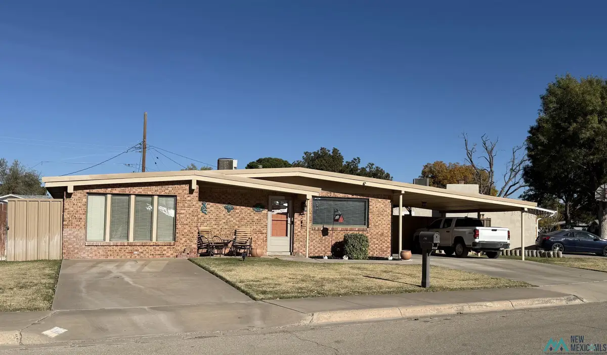 1706 S Seventeenth Street, Artesia, NM 88210 - Image #1