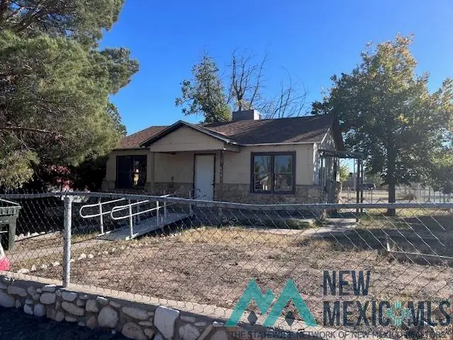 2019 Georgia Street, Carlsbad, NM 88220 - Image #1