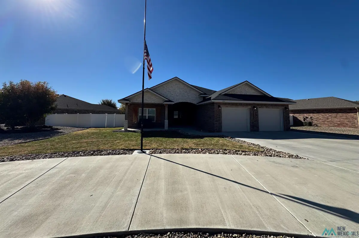1220 Oakwood Circle, Portales, NM  - Image #1