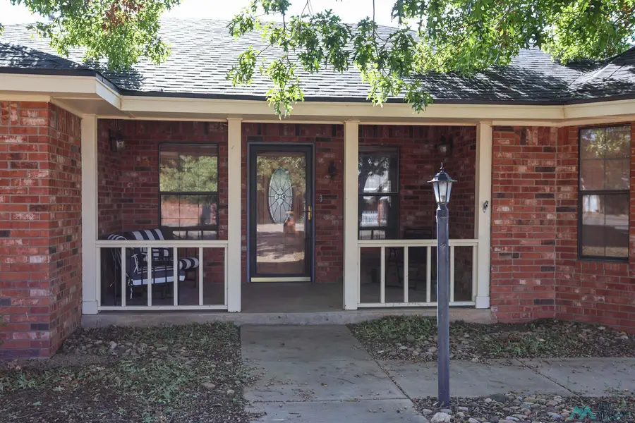 312 E 17th St, Portales, NM 88130 - Image #3