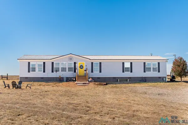 708 Curry Road S Street, Clovis, NM 88101