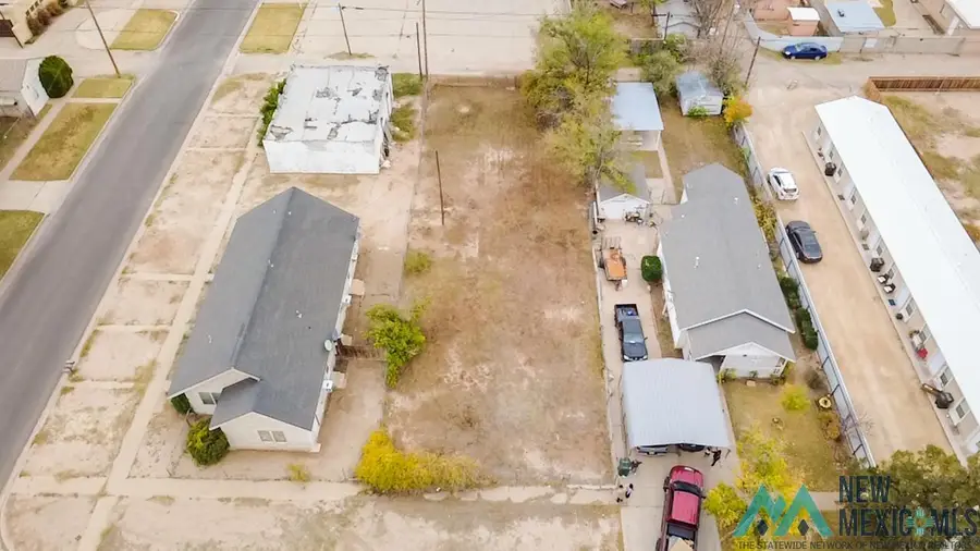 310 N Mesquite Street, Carlsbad, NM 88220 - Image #2