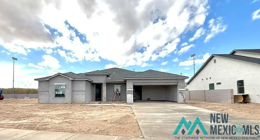 2518 Segovia Court, Carlsbad, NM 88220 - Image #2