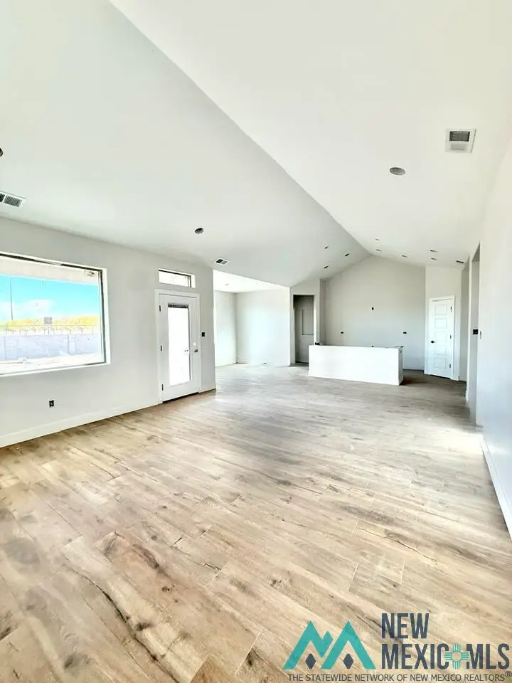 2526 Segovia Court, Carlsbad, NM 88220 - Image #3