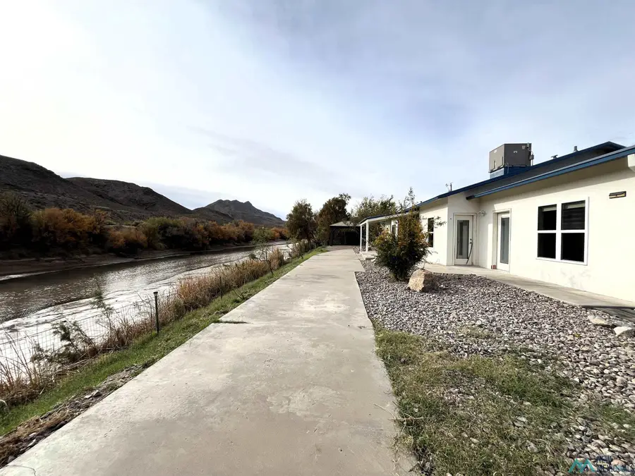 1303 N Riverside Drive, Truth Or Consequences, NM 87901 - Image #3