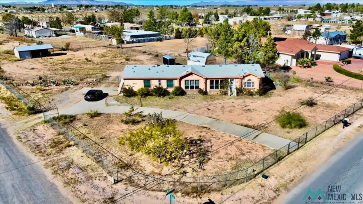 679 Golden Eagle Trail, Chaparral, NM 88081 - Image #1