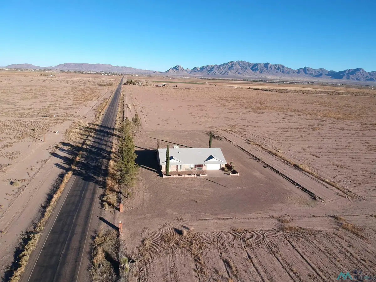 1800 Monte Vista Rd Sw, Deming, NM 88030 - Image #1