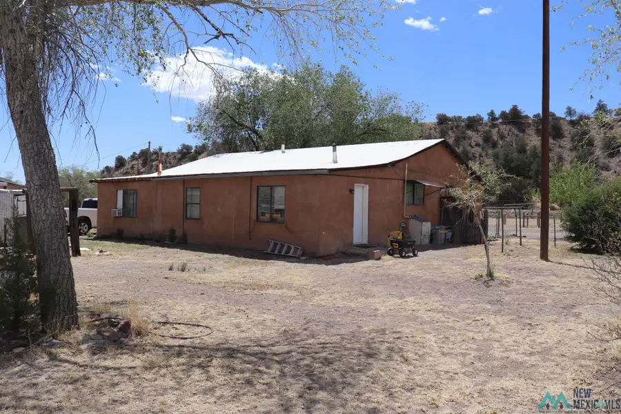 83 Wall Street, Winston, NM 87943 - Image #2