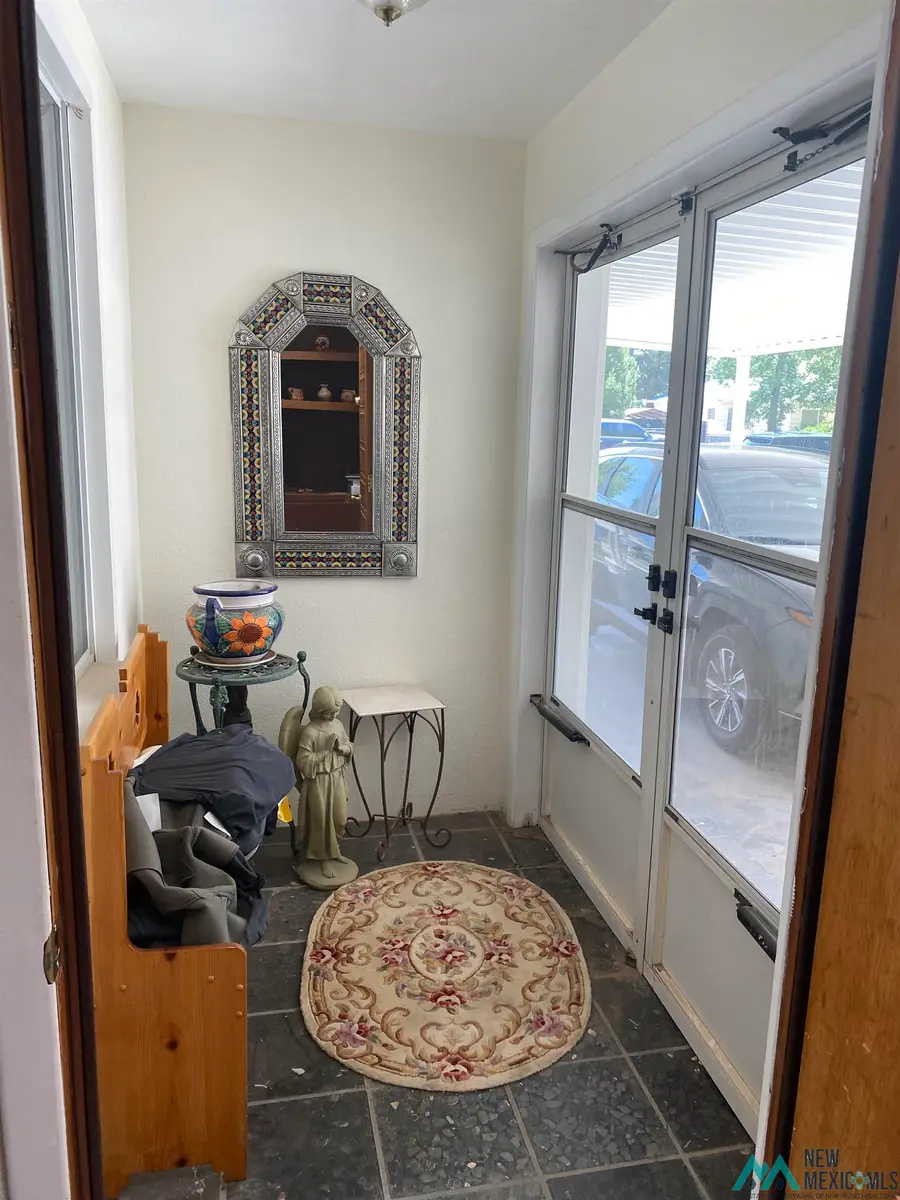 609 N Ash Street, Carlsbad, NM 88220 - Image #3