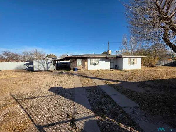 79 Gail Harris Street, Roswell, NM 88203