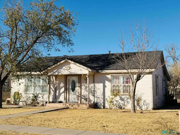 814 W C Avenue, Lovington, NM 88260