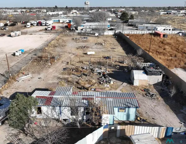 1926 N Mobile Road, Hobbs, NM 88240