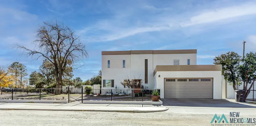 306 W Oak Street, Deming, NM 88030 - Image #2