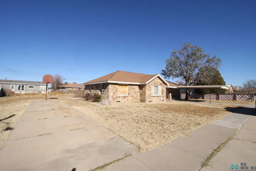 814 W Jefferson Street Street, Lovington, NM 88260 - Image #2