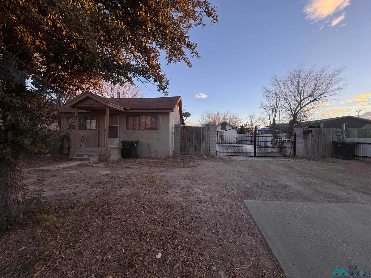 703 & 703.5 W Lea Street, Carlsbad, NM 88220 - Image #1