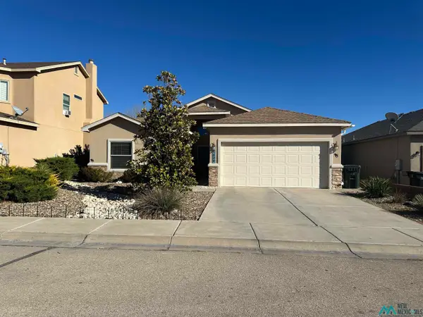 1820 Amber Drive, Carlsbad, NM 88220