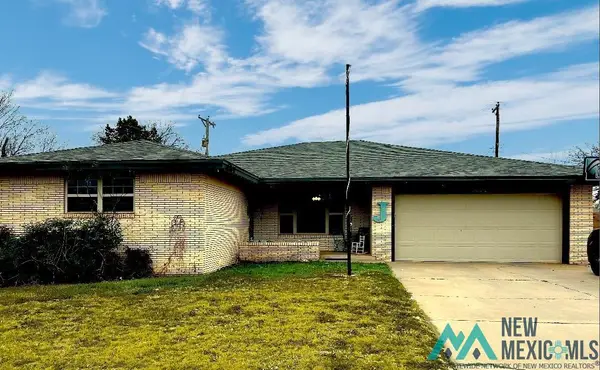 1405 Stratford Lane, Clovis, NM 88101