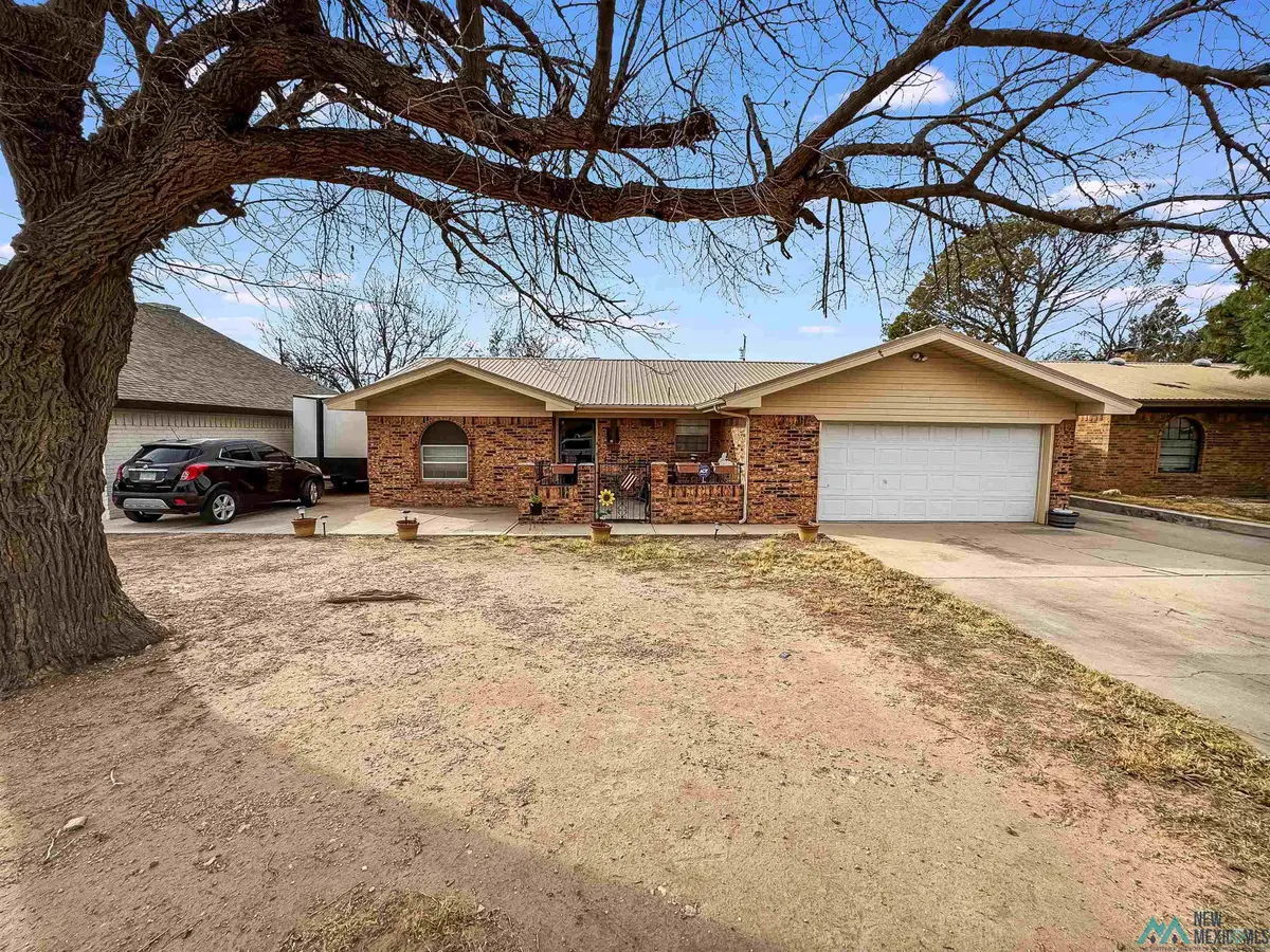 3013 N Gantt Avenue, Hobbs, NM 88240 - Image #1