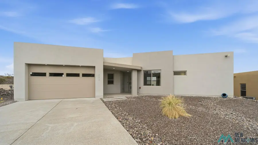 212 Tierra Verde Circle, Elephant Butte, NM 87935 - #3
