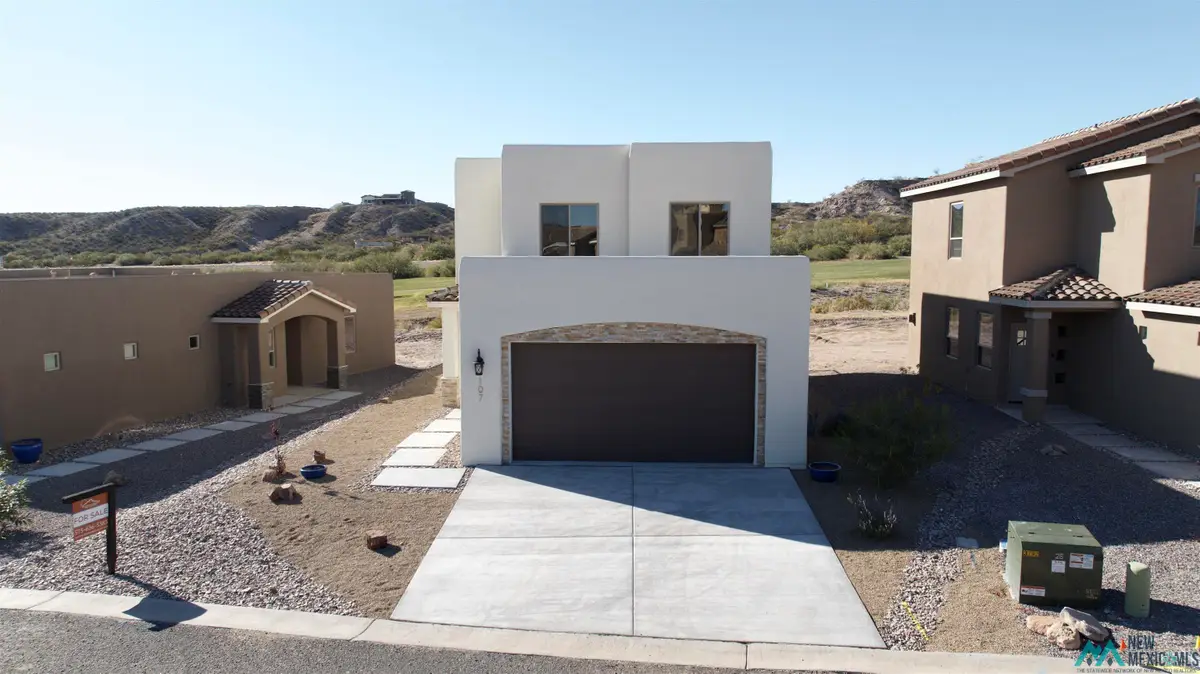 107 Las Cruces Road, Elephant Butte, NM 87935 - Image #1