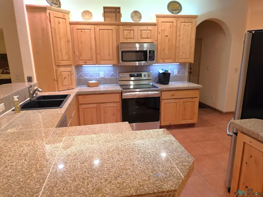 2914 S Out Of Bounds Street, Deming, NM 5 - Image #3