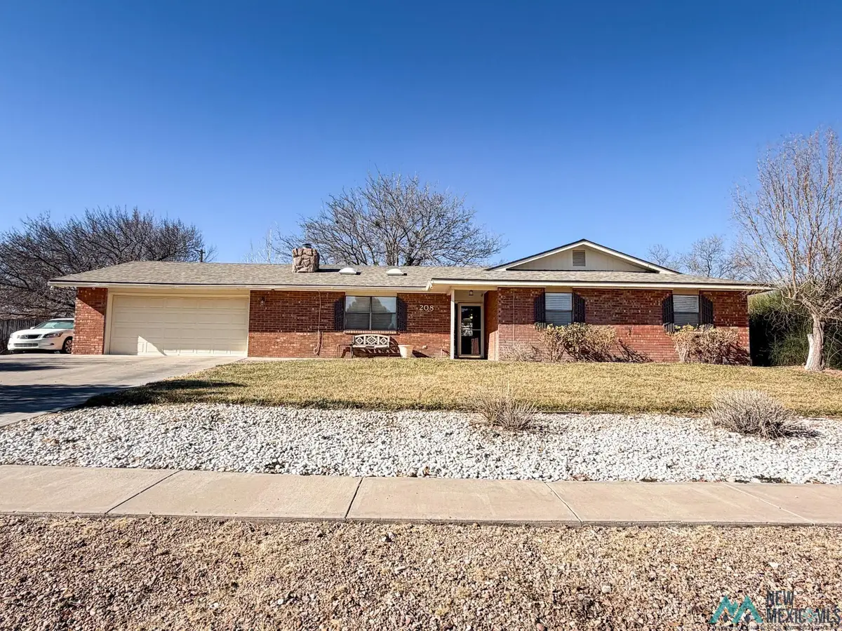 208 Tierra Berrenda Drive, Roswell, NM 88201 - Image #1