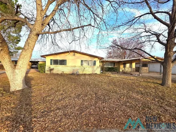 2307 Baylor Avenue, Roswell, NM 88203