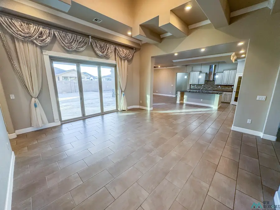 2023 E Tanglewood Avenue, Hobbs, NM 88240 - Image #3