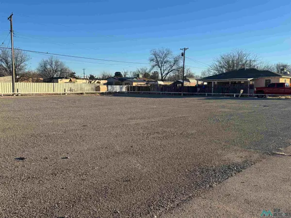 W of 1206 W Hermosa (lot 22) Drive, Artesia, NM 88210