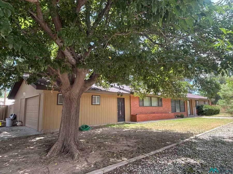 300 E Linda Vista Boulevard, Roswell, NM 88201 - Image #2