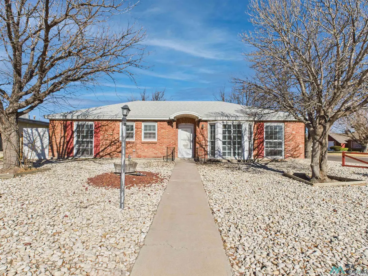 409 E Linda Vista Boulevard, Roswell, NM 88201 - Image #1