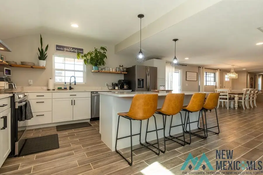 2201 Foothill Road, Carlsbad, NM 88220 - Image #2