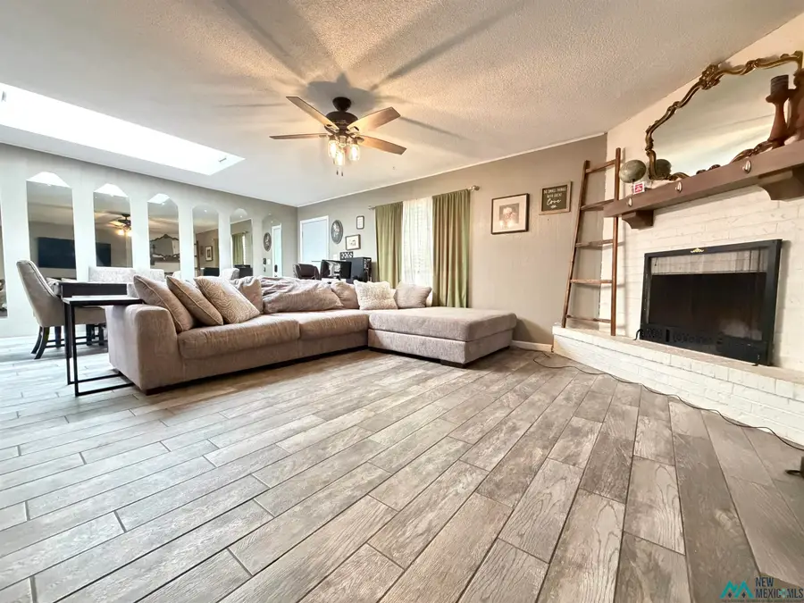 108 E Jefferson Place, Hobbs, NM 88240 - Image #3