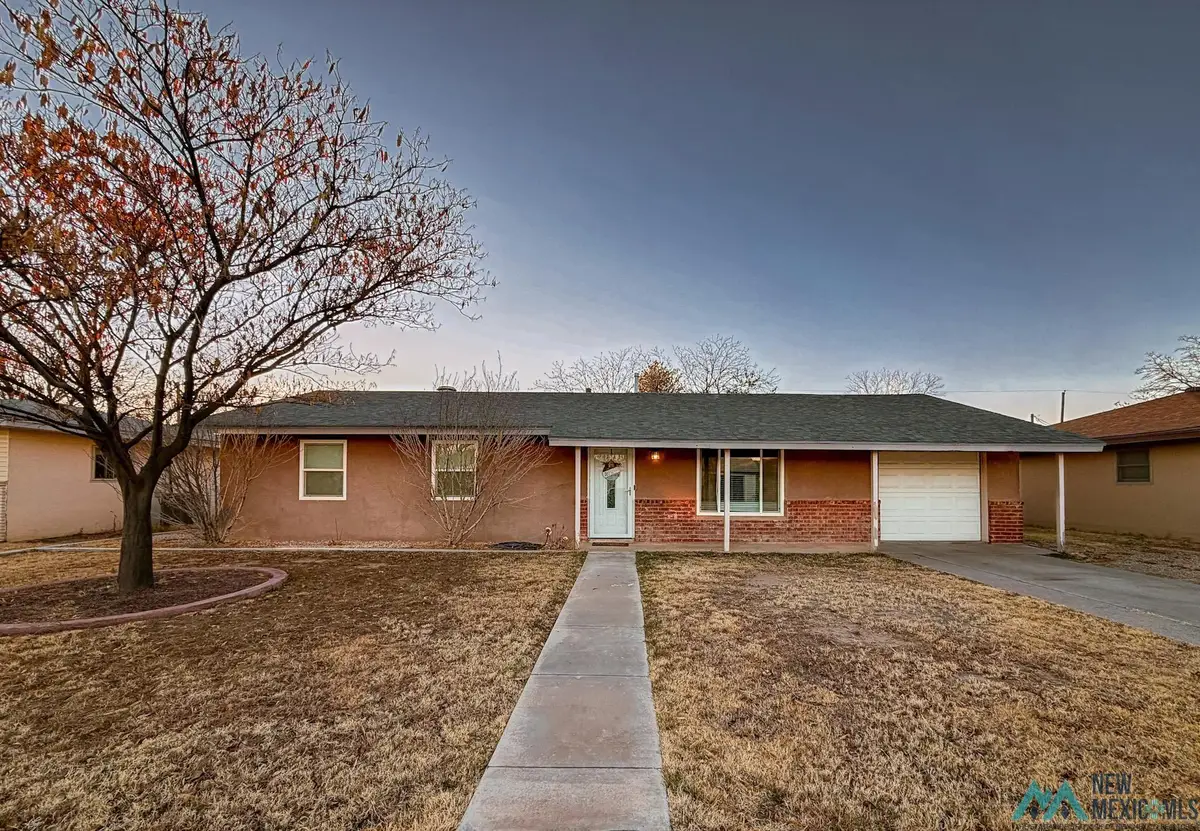 2304 Mills Drive, Roswell, NM 88201 - Image #1